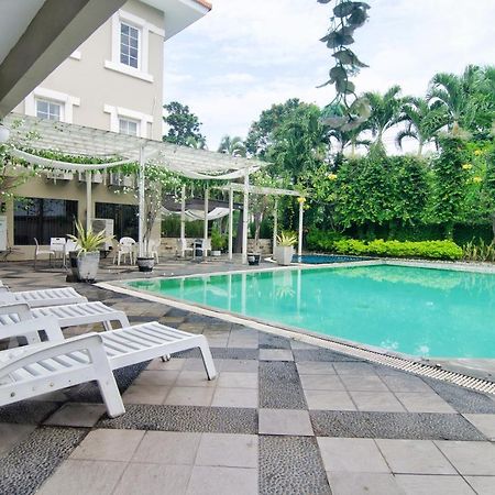 Country Heritage Hotel Surabaia Exterior foto