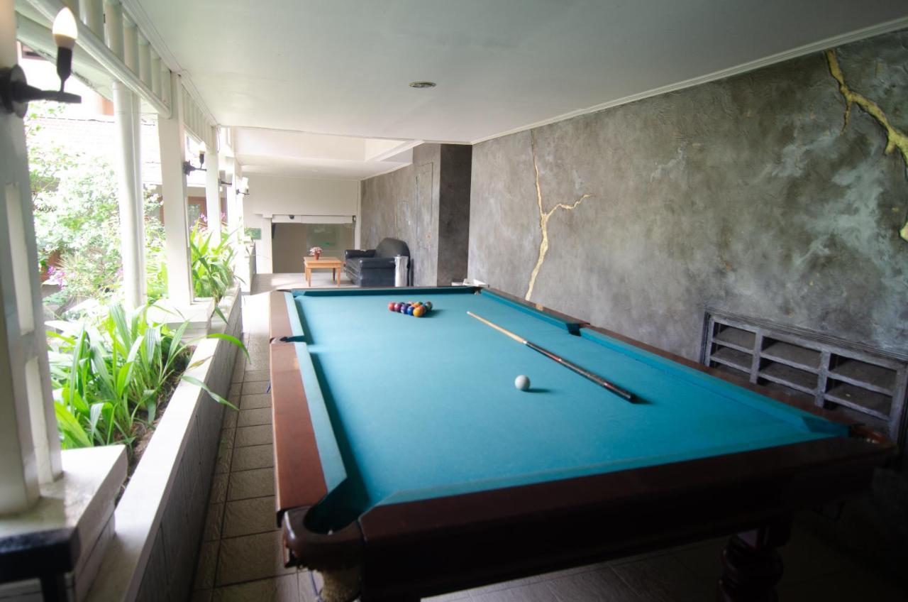 Country Heritage Hotel Surabaia Exterior foto