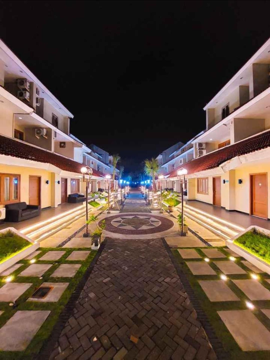 Country Heritage Hotel Surabaia Exterior foto